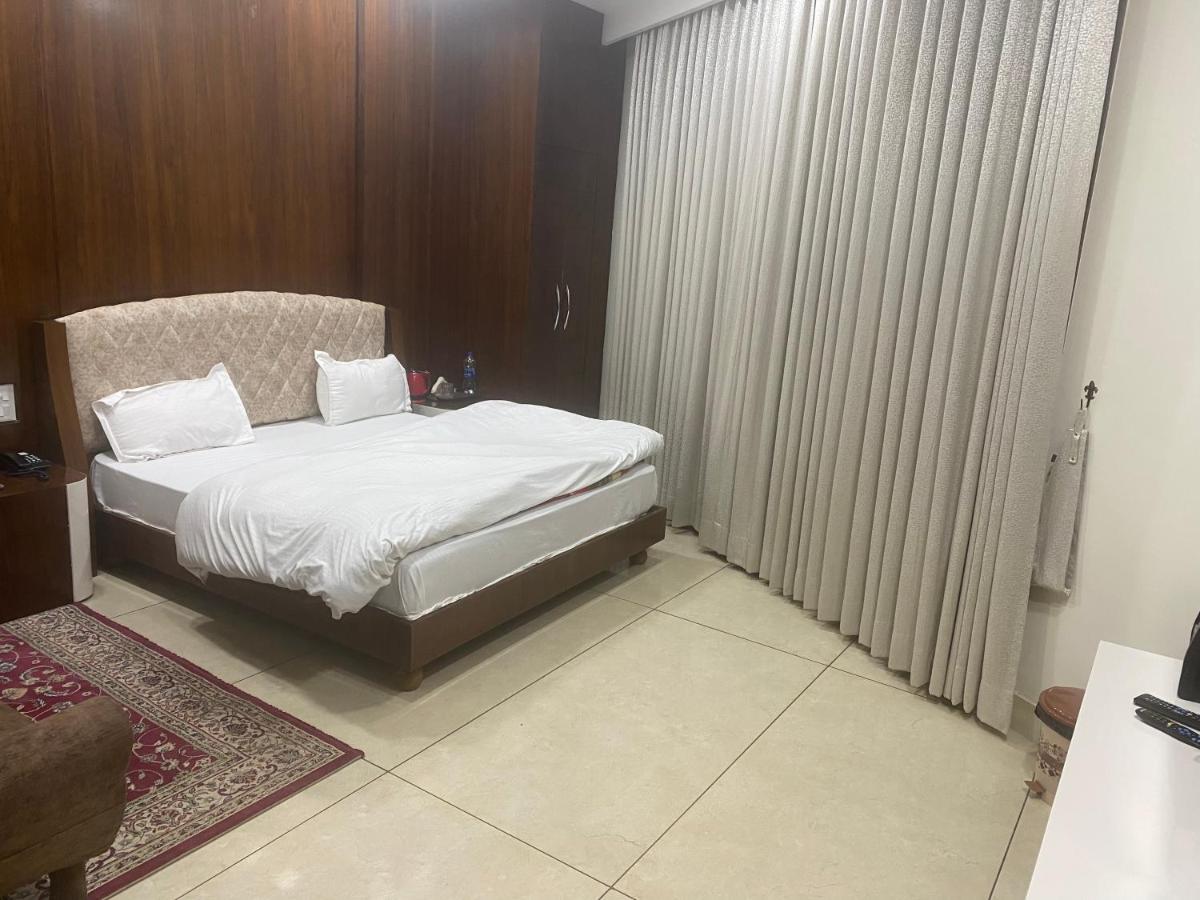 Hotel Temple View Inn Anandpur Sāhib Exterior foto