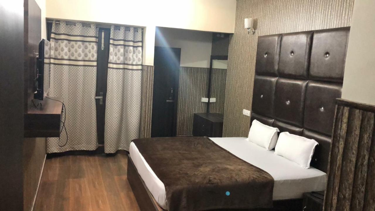 Hotel Temple View Inn Anandpur Sāhib Exterior foto